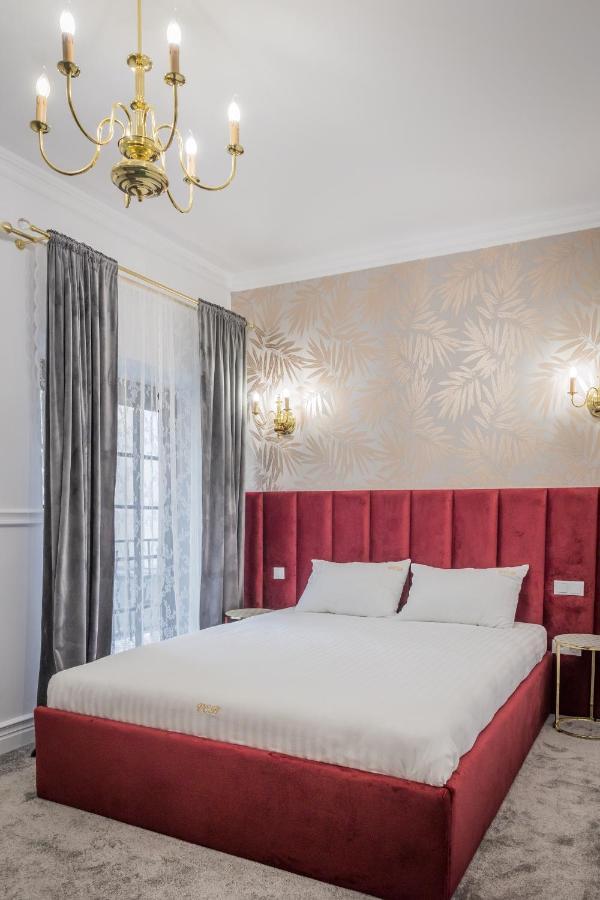Hotel Vila Central Boutique Σάτου Μάρε Εξωτερικό φωτογραφία