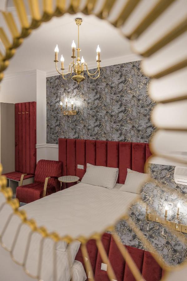 Hotel Vila Central Boutique Σάτου Μάρε Εξωτερικό φωτογραφία