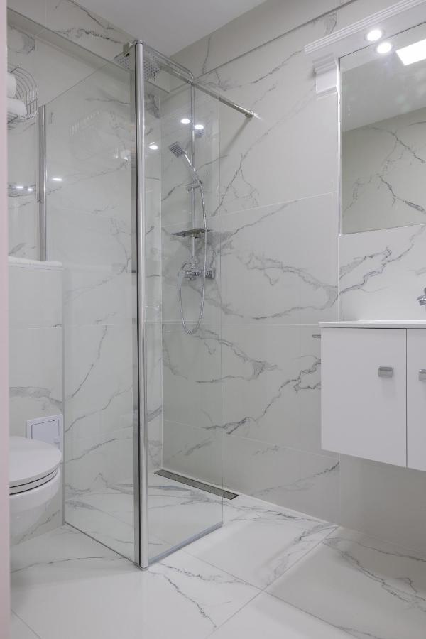 Hotel Vila Central Boutique Σάτου Μάρε Εξωτερικό φωτογραφία