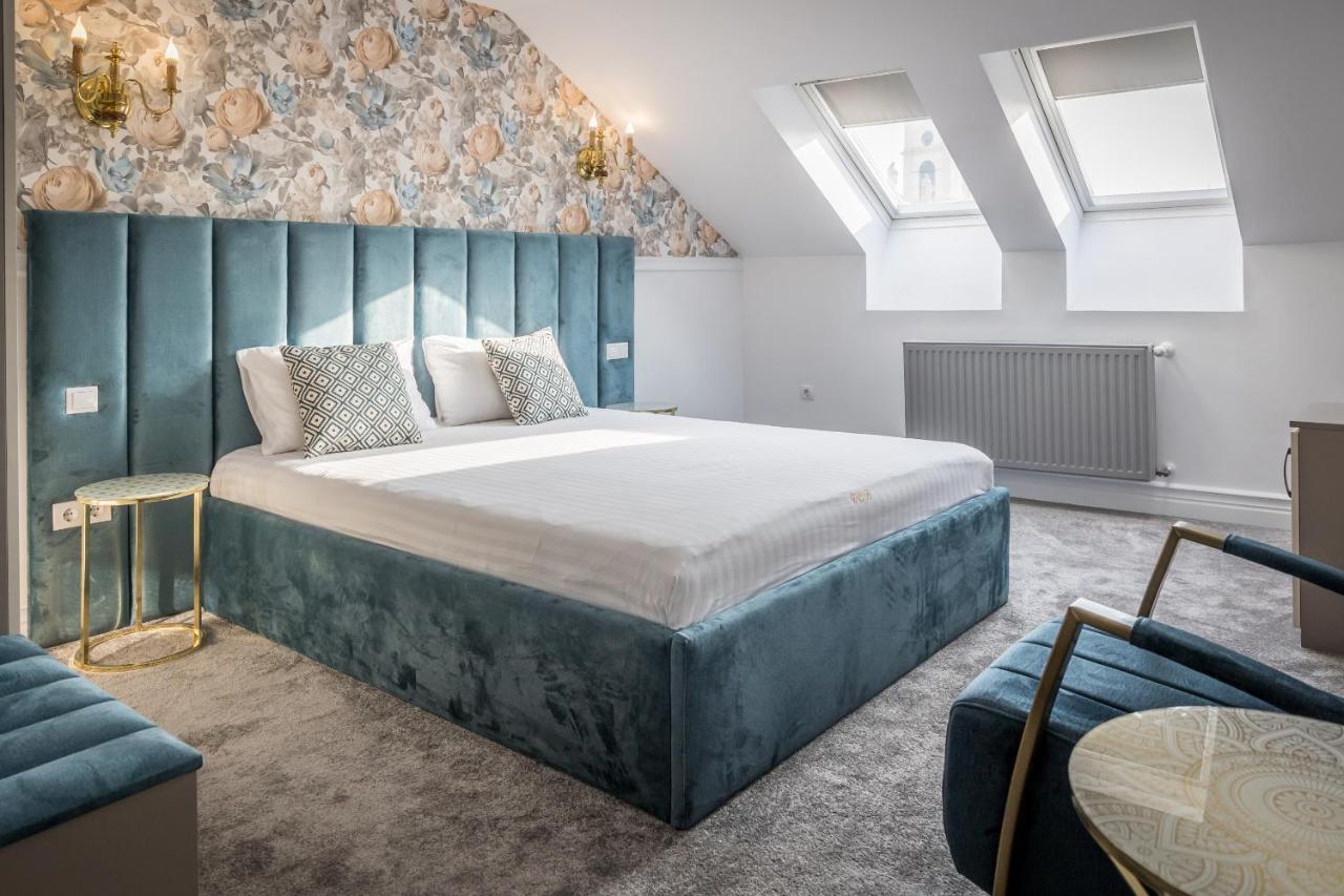 Hotel Vila Central Boutique Σάτου Μάρε Εξωτερικό φωτογραφία