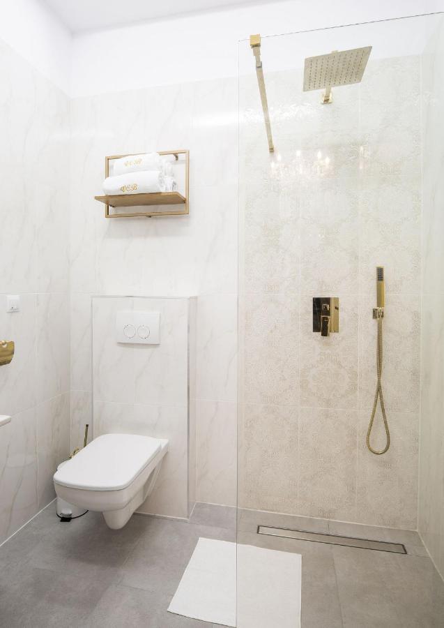 Hotel Vila Central Boutique Σάτου Μάρε Εξωτερικό φωτογραφία