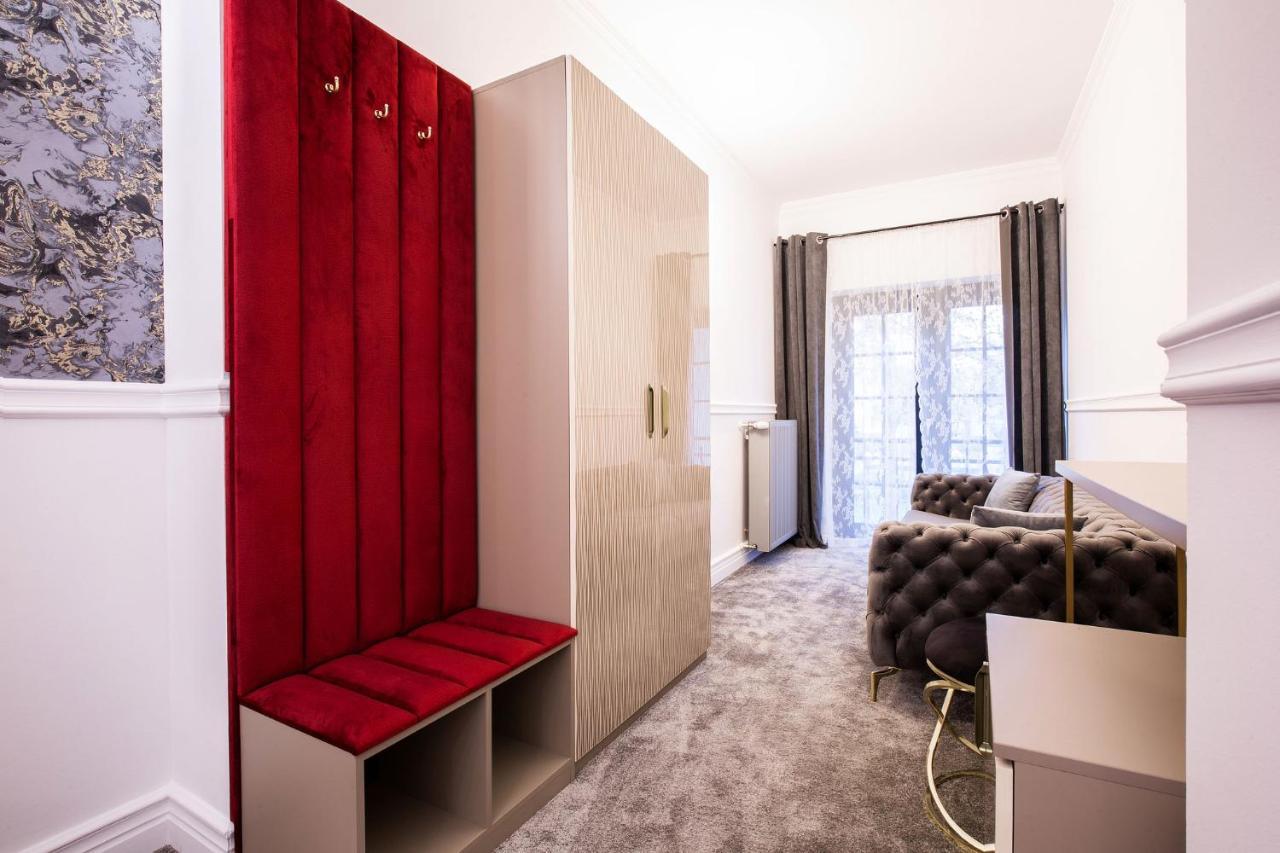 Hotel Vila Central Boutique Σάτου Μάρε Εξωτερικό φωτογραφία